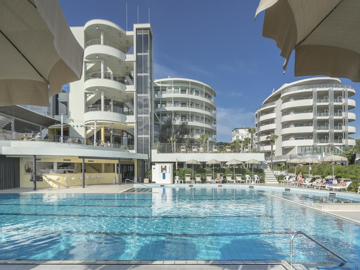 Hotel Le Palme - Premier Resort 밀라노마리티마 외부 사진