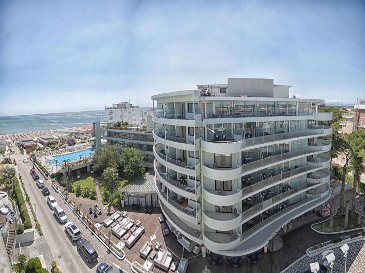 Hotel Le Palme - Premier Resort 밀라노마리티마 외부 사진